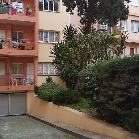 Location Saisonniere Lägenhet Menton Exteriör bild