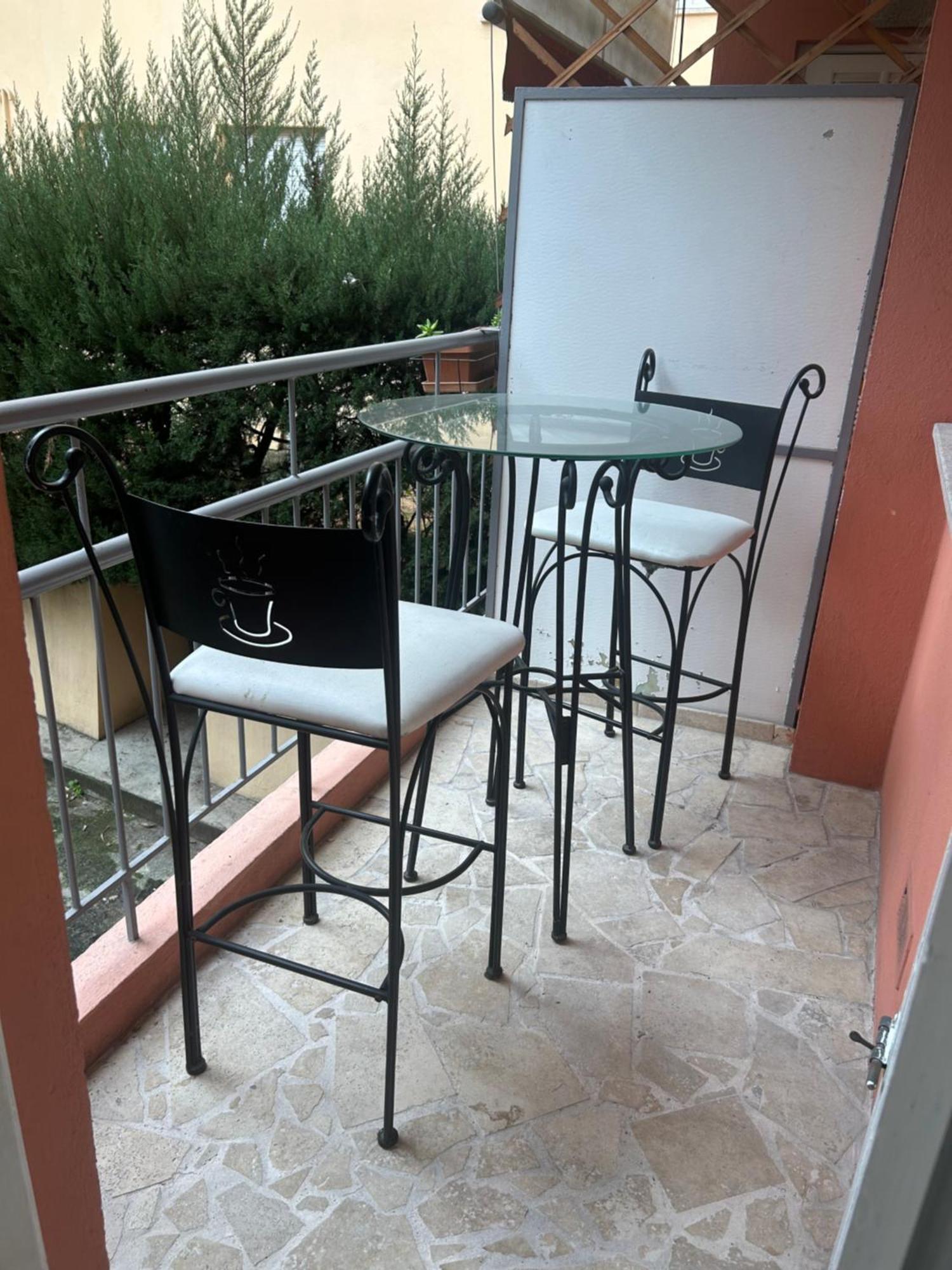 Location Saisonniere Lägenhet Menton Exteriör bild